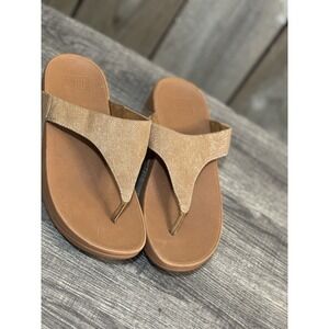 FitFlop Women's US 7 Thong Sandals Tan Brown Comfort Flip Flops EU